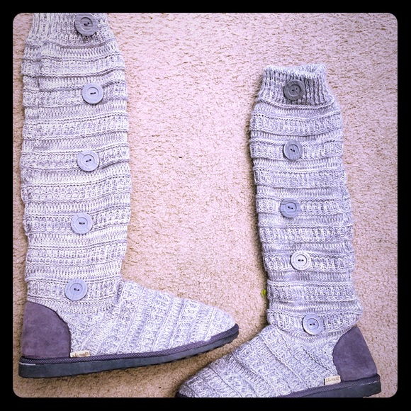 Muk Luks Shoes - Muk Luks A la Mode Shelly high top slippers